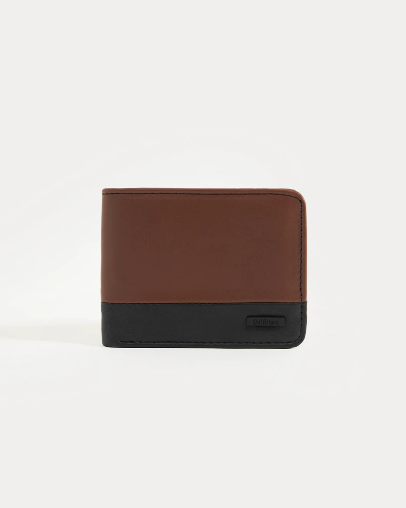 outfitters men's wallets